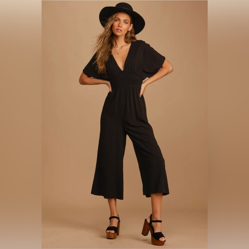 Lulus Spend Some Time Black Smocked Short Sleeve Culotte Jumpsuit